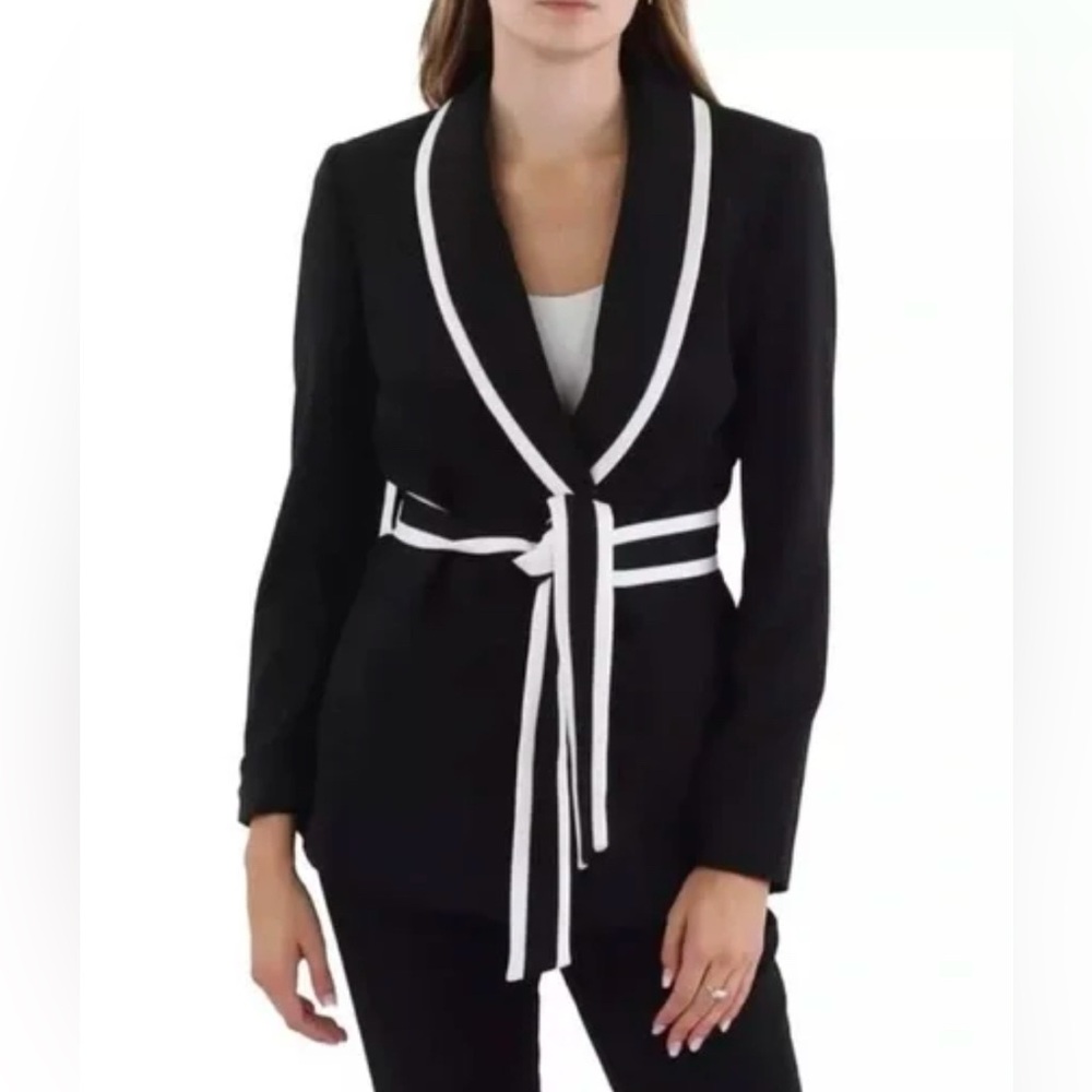 EUC - stunning Tahari tie-front long-line blazer - black contrast trim - Sz 8